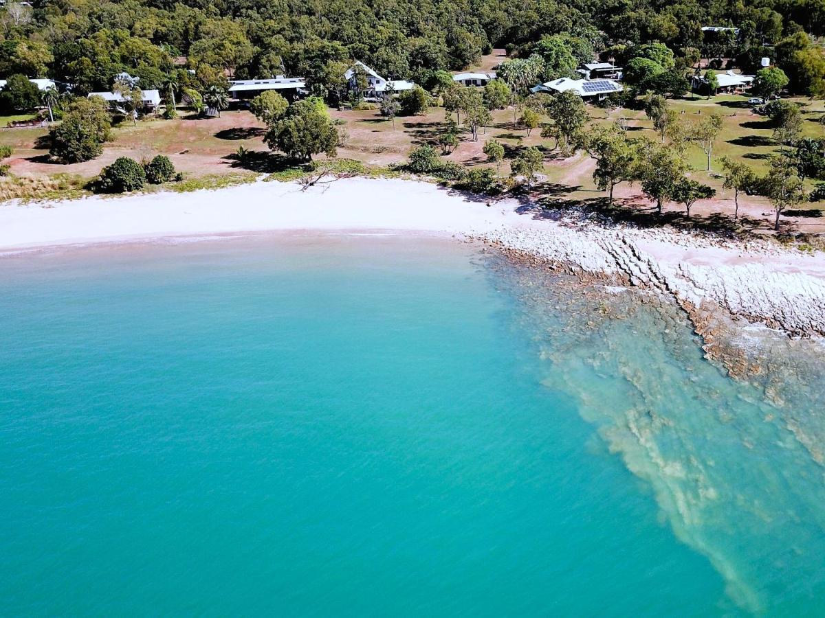 Golden Sands Retreat Beach House Wagait Beach Екстер'єр фото