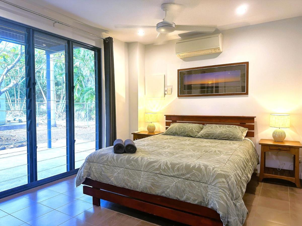 Golden Sands Retreat Beach House Wagait Beach Екстер'єр фото